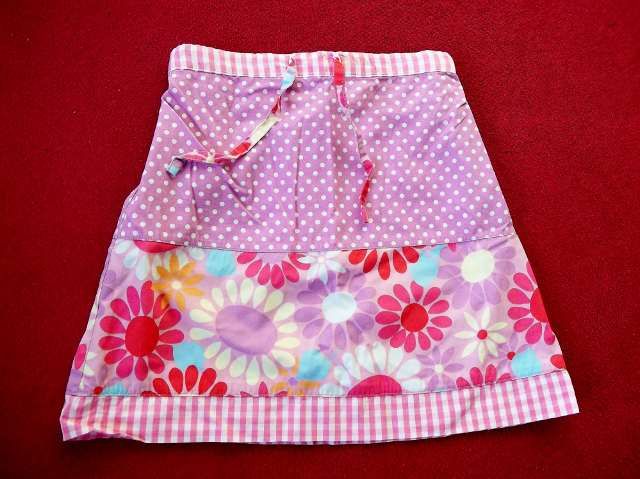 Spódniczki H&M, NEXT 92-110 cm.