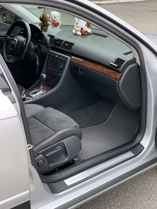 Audi A4 B7 6500$