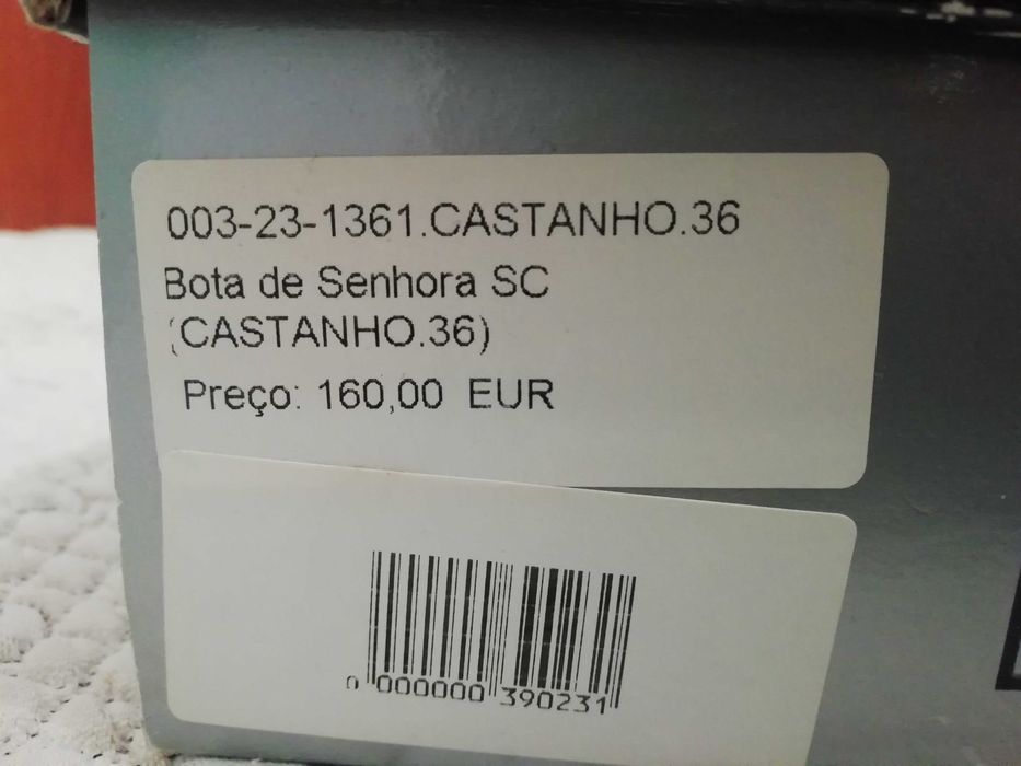 Botas Castanhas Novas T36