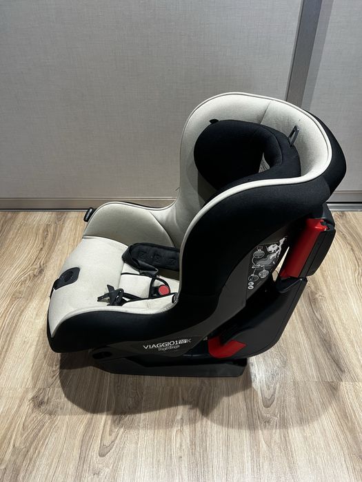 Дитяче автокрісло