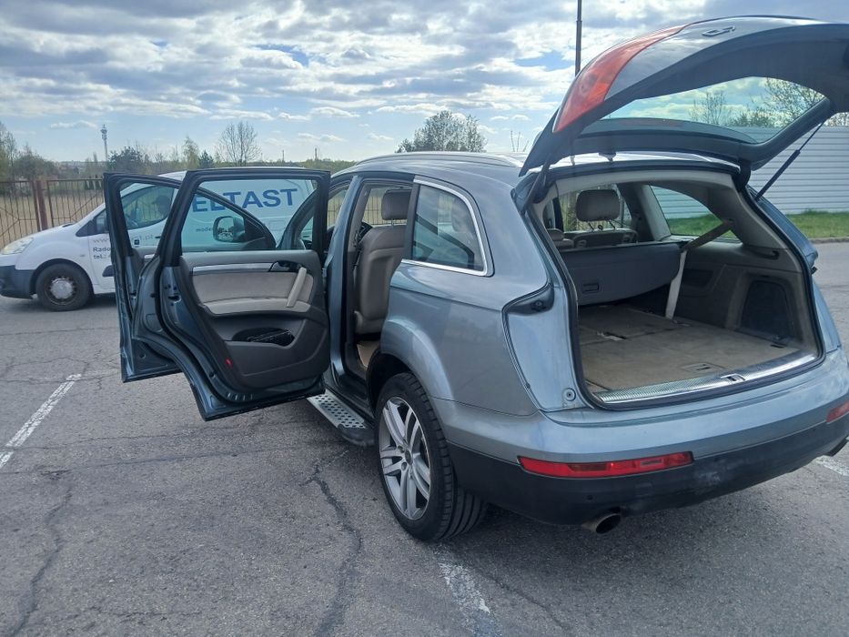 Audi Q7 3,0 full opcja quattro