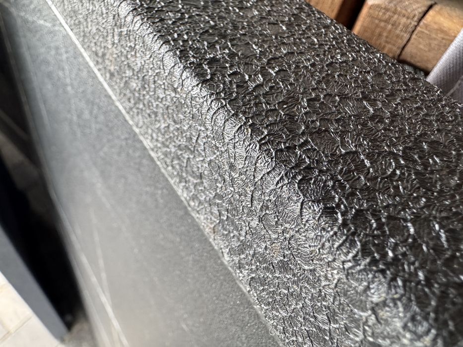 Універсальний стіл з керамограніту та металу для дому та вулиці