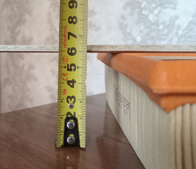 Фильтр воздушный 058 133 843