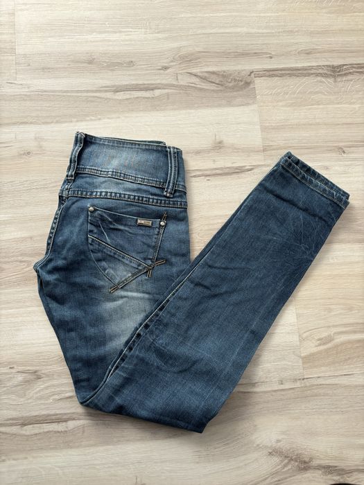 Jeansy dżinsy vintage 00s y2k kobieta niski stan 40 L