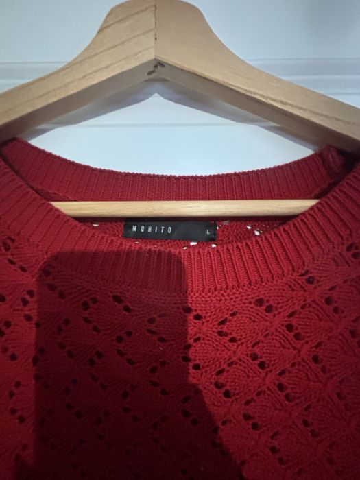 Czerwony sweter Mohito M