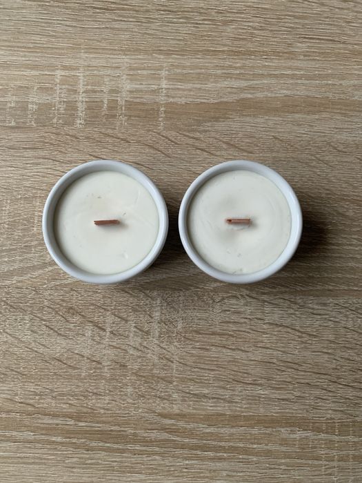 Świeczki zapachowe z drewnianym knotem