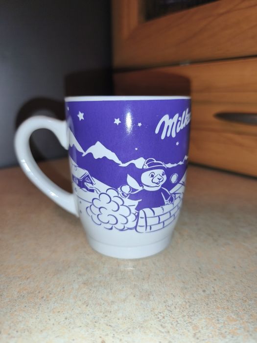Kubek Milka zima