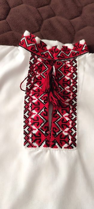 Вишиванка на хлопчика 1 -1,5 роки