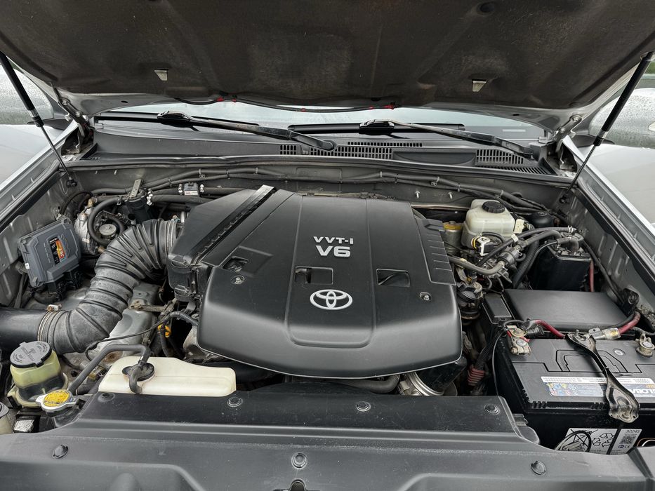 Продам Toyota Prado 120