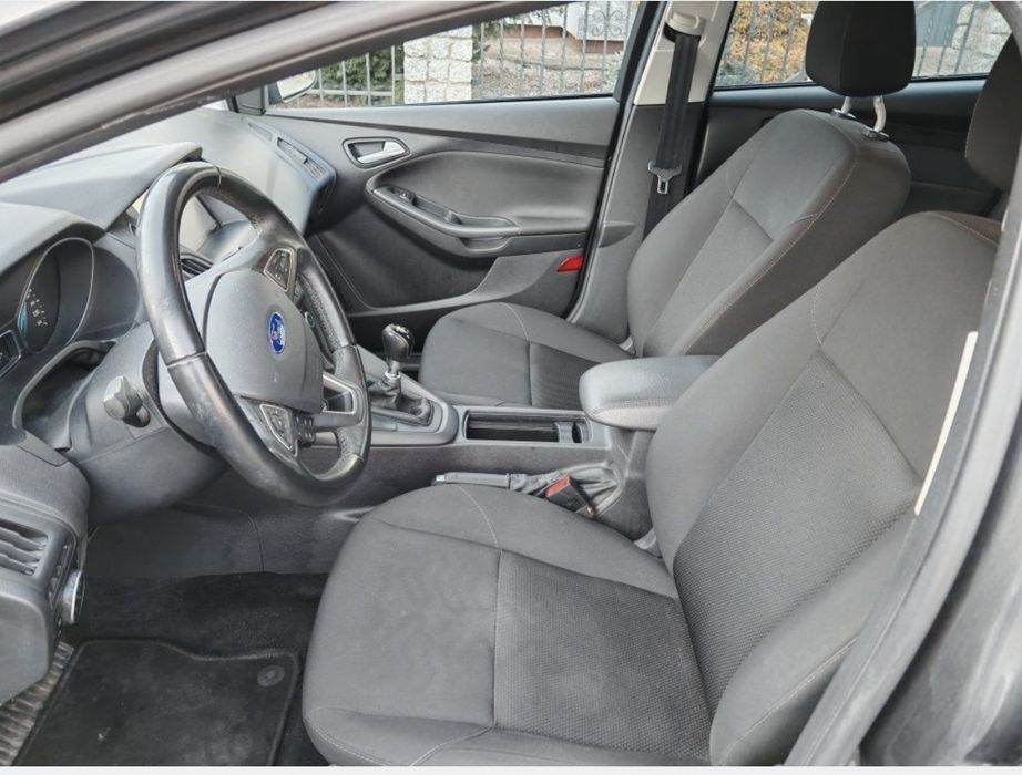 Ford Focus (bardzo zadbany) 1.0 Benzyna
