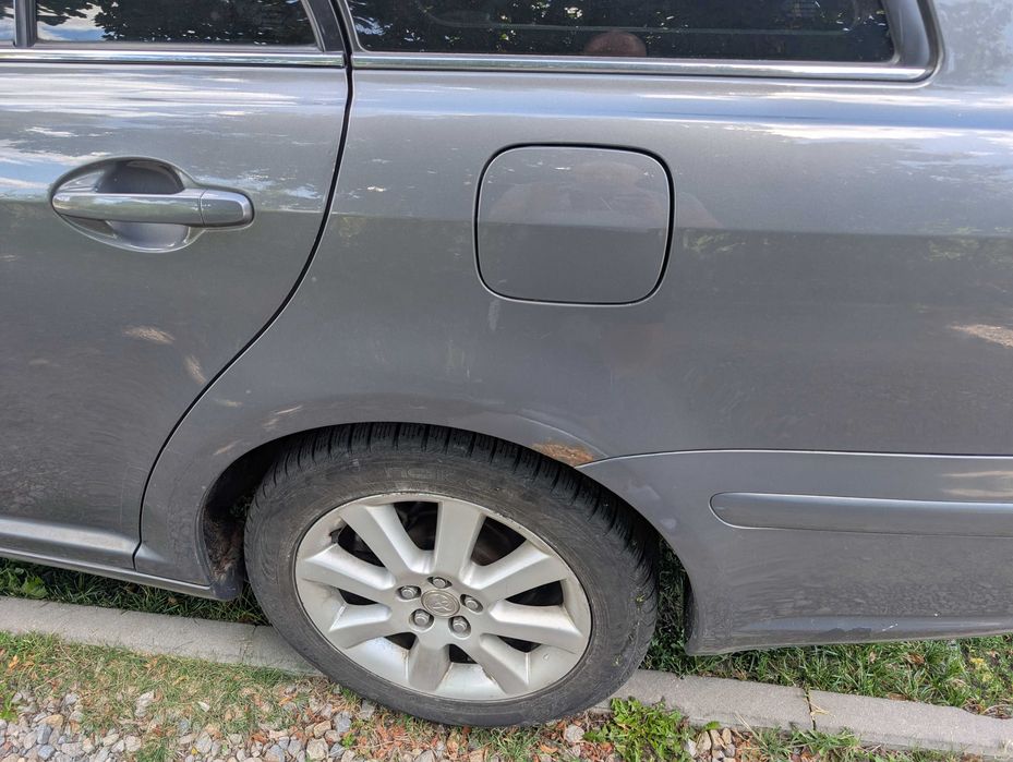 Toyota awensis 2004 benzyna gaz