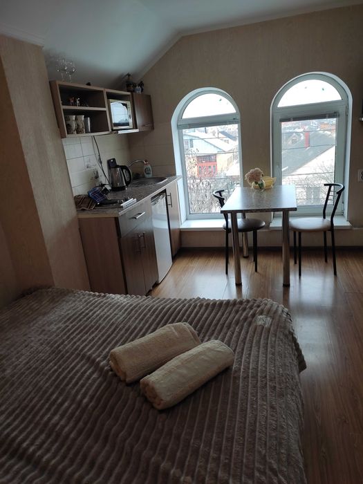 Центр,Хмел.шос,Мед/ун, лік.Пирог,вул.Арабея,пож.учил.,подоб, погод.