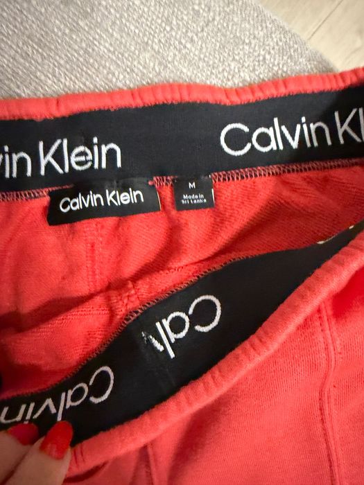 Calvin Klein костюм М