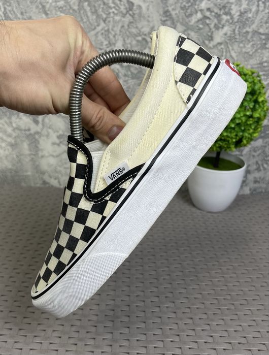 Vans кроссовки кеды 38 размер бежевые спортивные оригинал