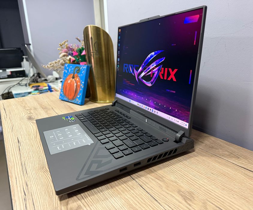 Asus STRIX G16 i7 13650HX /16 Ram/ 1TB/ 4070/ FHD 165 Hz