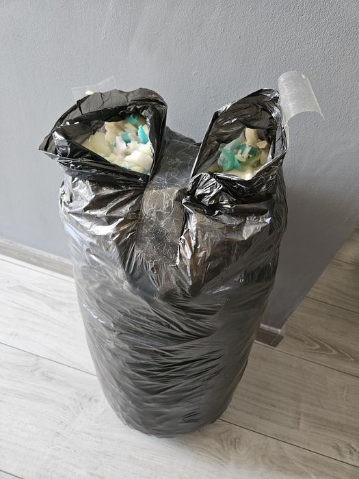 Ścinki gąbki wypełnienie do poduszek ozdobnych, 60l