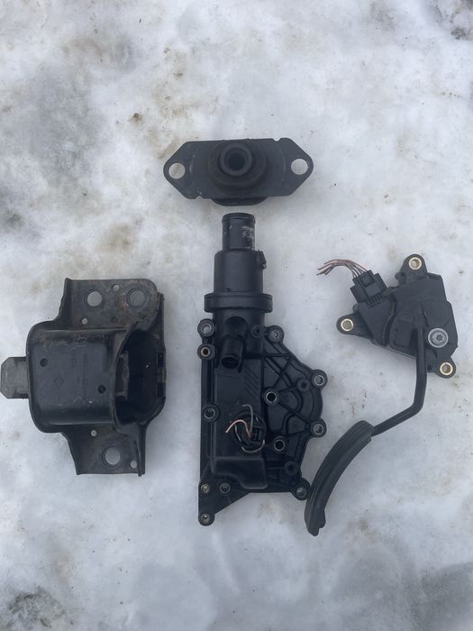 Megane 2 сценік 2 scenic подушки опори двигуна педаль газу