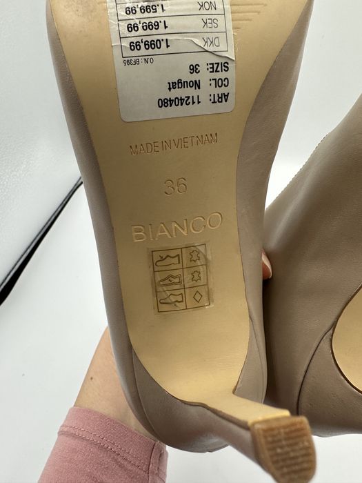 Botki damskie na szpilce wsuwane Bianco skóra owcza 36