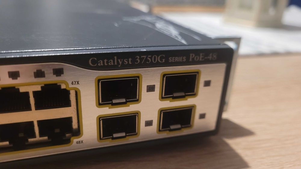 Switch Cisco Catalyst 3750G PoE-48 przełącznik