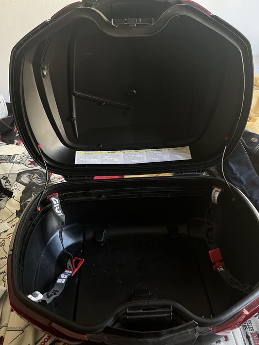 Topcase Givi V47 Monokey