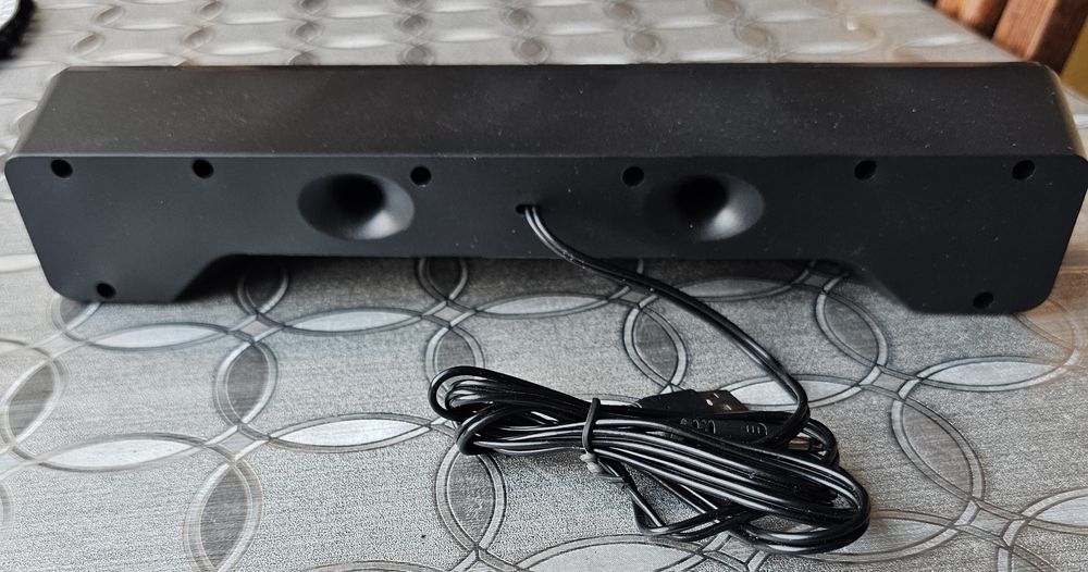Mini stereo soundbar