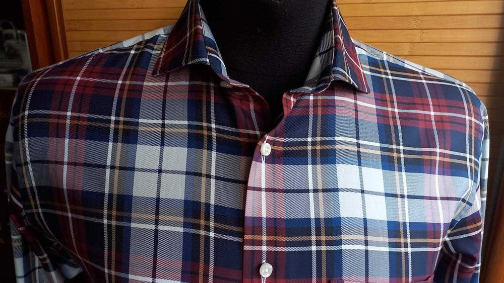 мужская рубашка OSCAR of SWEDEN  42/16.5 body fit