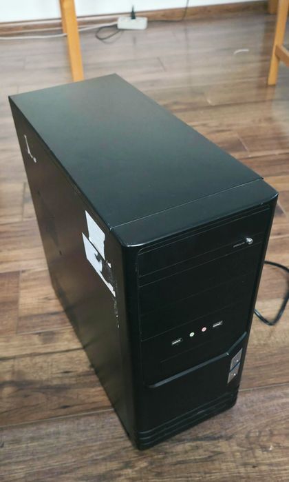 Dzis 300 zł Zestaw komputer stacjonarny monitor DELL (SSD 240GB )Win10