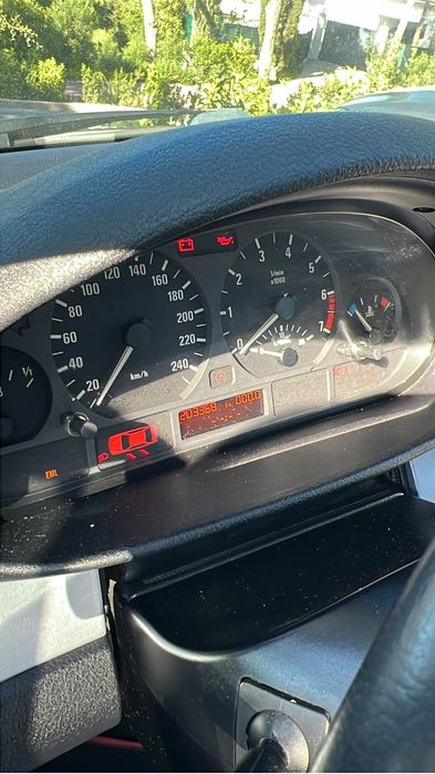 316i 2003 vendo ou troco