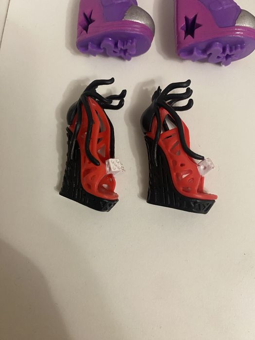 Взуття сумочки для Монстер хай