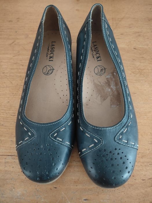 Półbuty LASOCKI -Granatowy