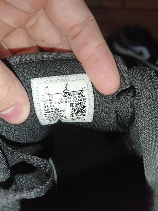 Air Jordan 1 Low w kolorystyce „Black Toe Medium Olive”