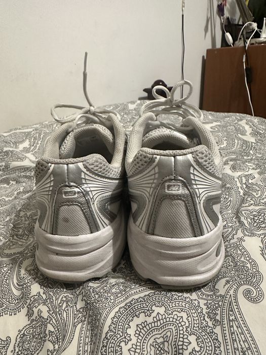 Tenis new balance em bom estado,so lavar
