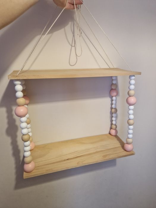 Półka na zabawki dla dziecka