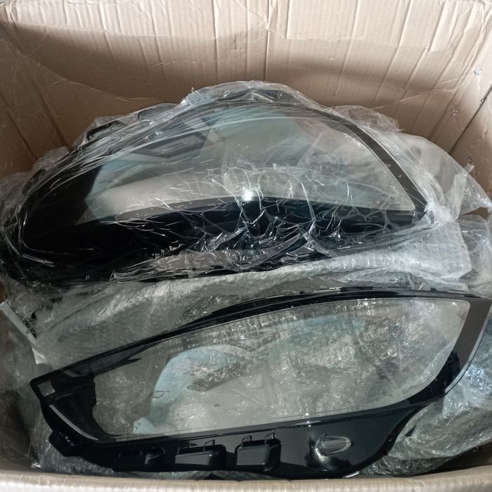 Скло фари праве ліве Ford Edge 19 - рестайлінг