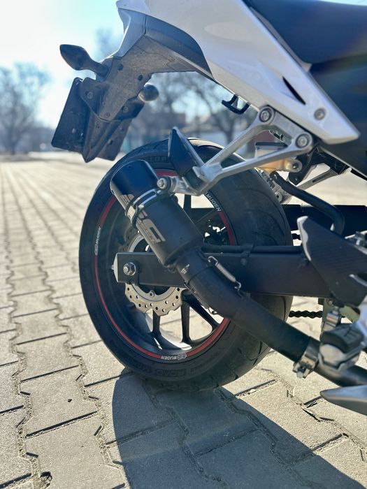 Honda CB 400 F 2013