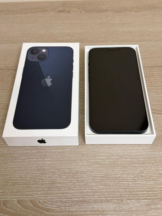 Apple iPhone 13 128GB Midnight