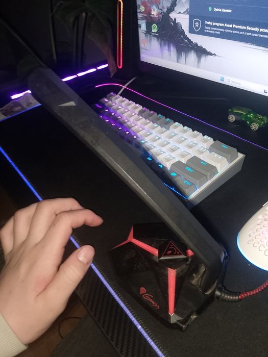 Mikrofon Genesis radium 200