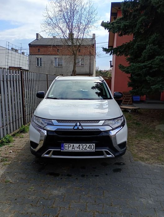 Mitsubishi Outlander Mitsubishi Outlander 2018r 2.0 Invite 150km - przebieg 143 000km