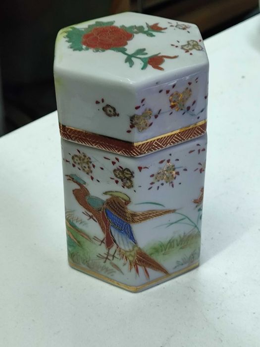 Antigo Pote de gengibre Rosas Made in Macau