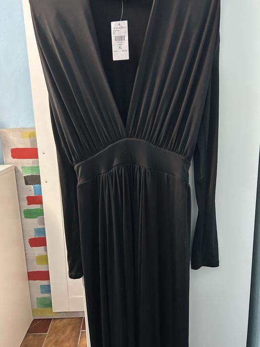 Vestido novo com etiqueta