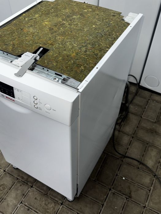 Zmywarka  Bosch  model SPS53M32EU A++ 45 cm szerokości