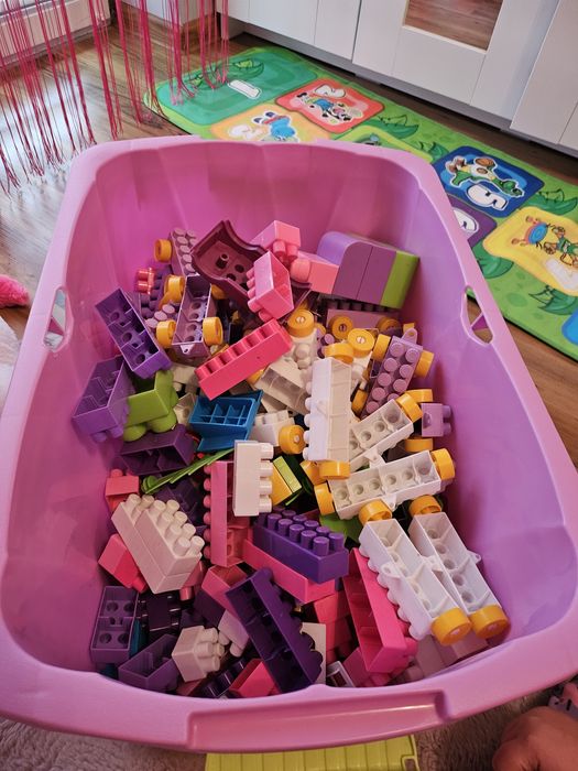 Duży zestaw klocków dla dziecka