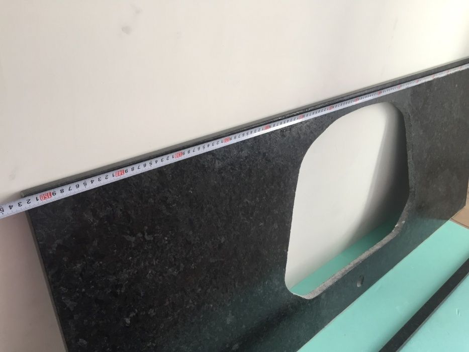 Стільниця з кварцу. Нова