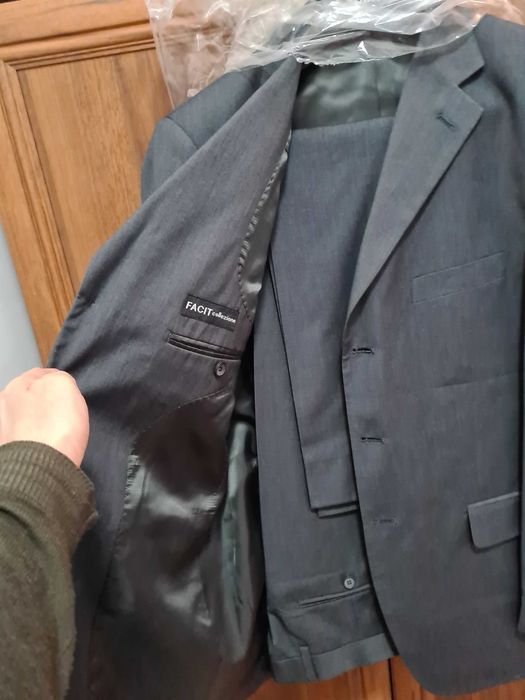 Elegancki garnitur marki włoskiej kolor szary FACIT COLLEZIONE