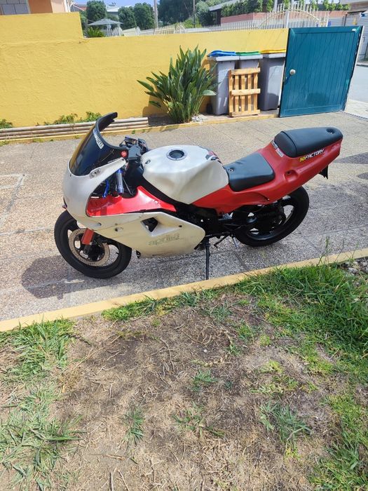 Vendo ou Troco Aprilia af1 50cc