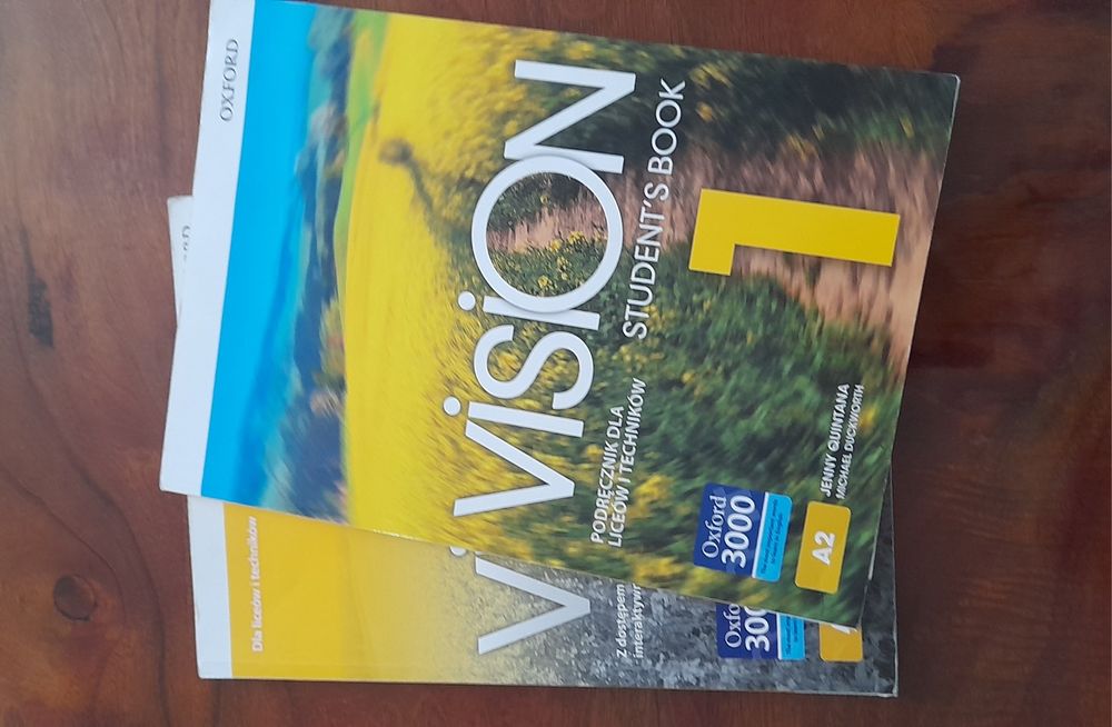 Podręcznik I ćwiczeniówka Vision 1