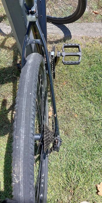 Bicicleta CUBE Hyde458255507244994564