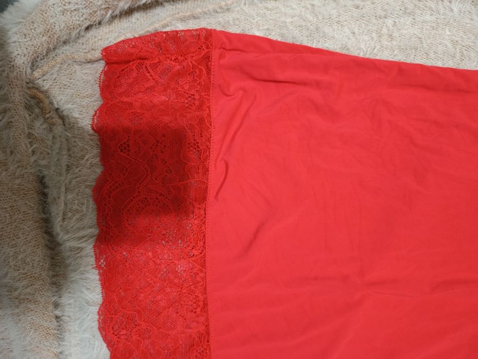 Ночна сорочка білизна.