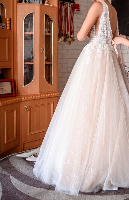 Sprzedam suknię ślubną