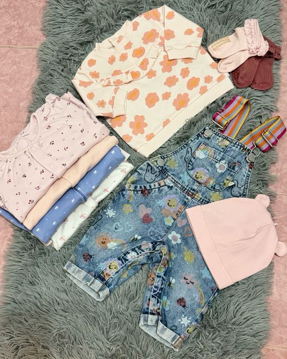 300 за все 62-68 набір речей на дівчинку